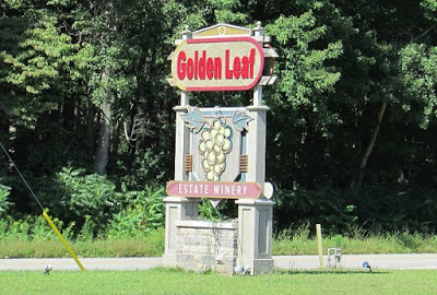 Golden Leaf Winery in Ontario