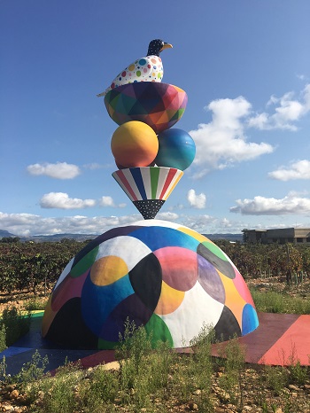 Campo Viejo vineyard sculpture